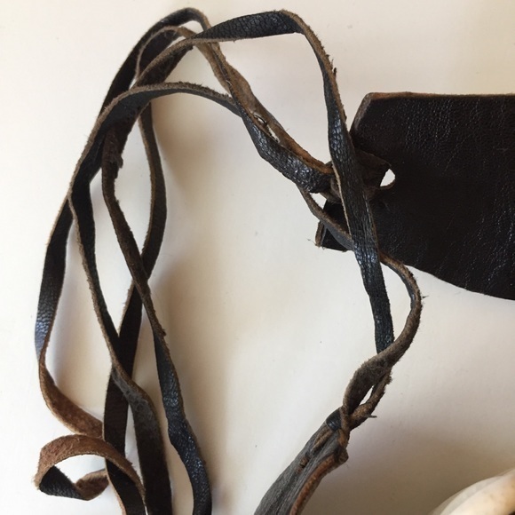 VINTAGE AFRICA Cowrie Shell Leather Belt 3 Strand - Picture 10 of 12